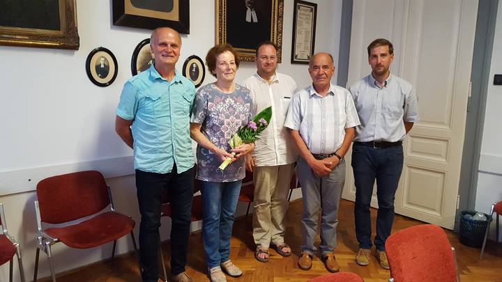 Vltozs az Alaptvny kuratriumnak tagjai kztt