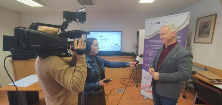 Com(p)AGE projekt - Kompetencia workshop z�r�s �s platform bemutat�s